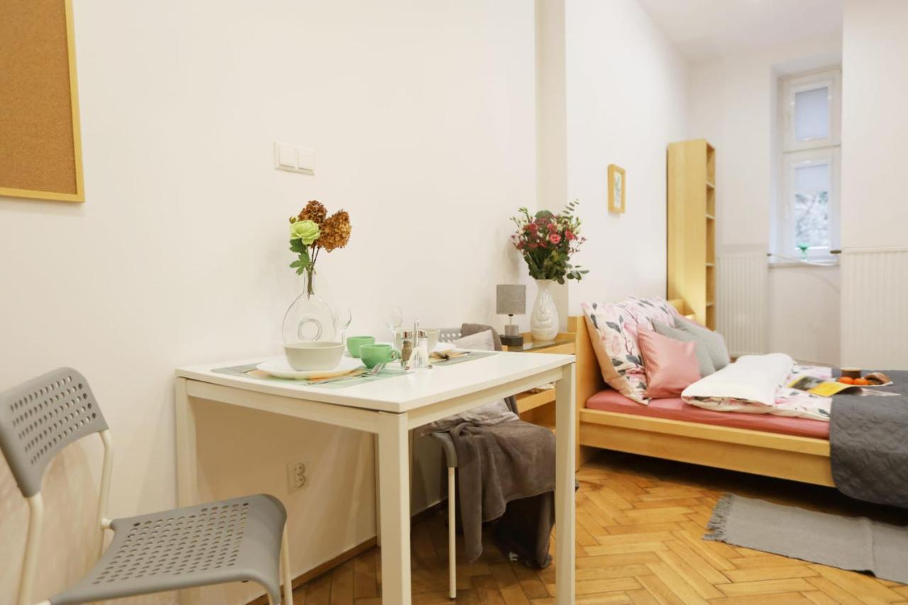 Cozy Place In كراكوفيا المظهر الخارجي الصورة